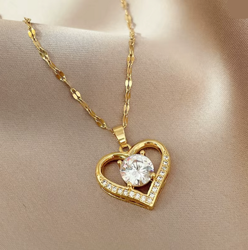 Artificial Gems Heart Pendant Necklace for Women