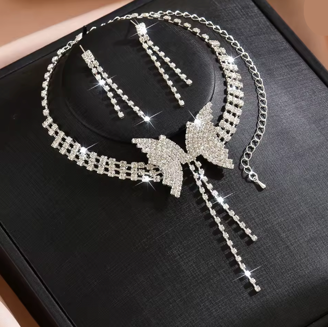 Sweet butterfly Necklace & earring Set